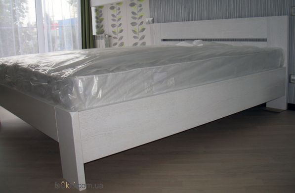 Ліжко з масиву ясеня "Берген"