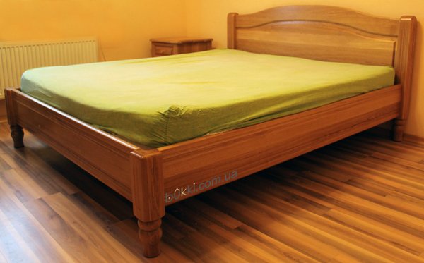 Кровать из дуба "Аурелия"